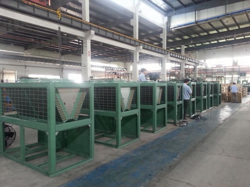 Axial Fan Condenser for Fin Cooling in Industrial Applications